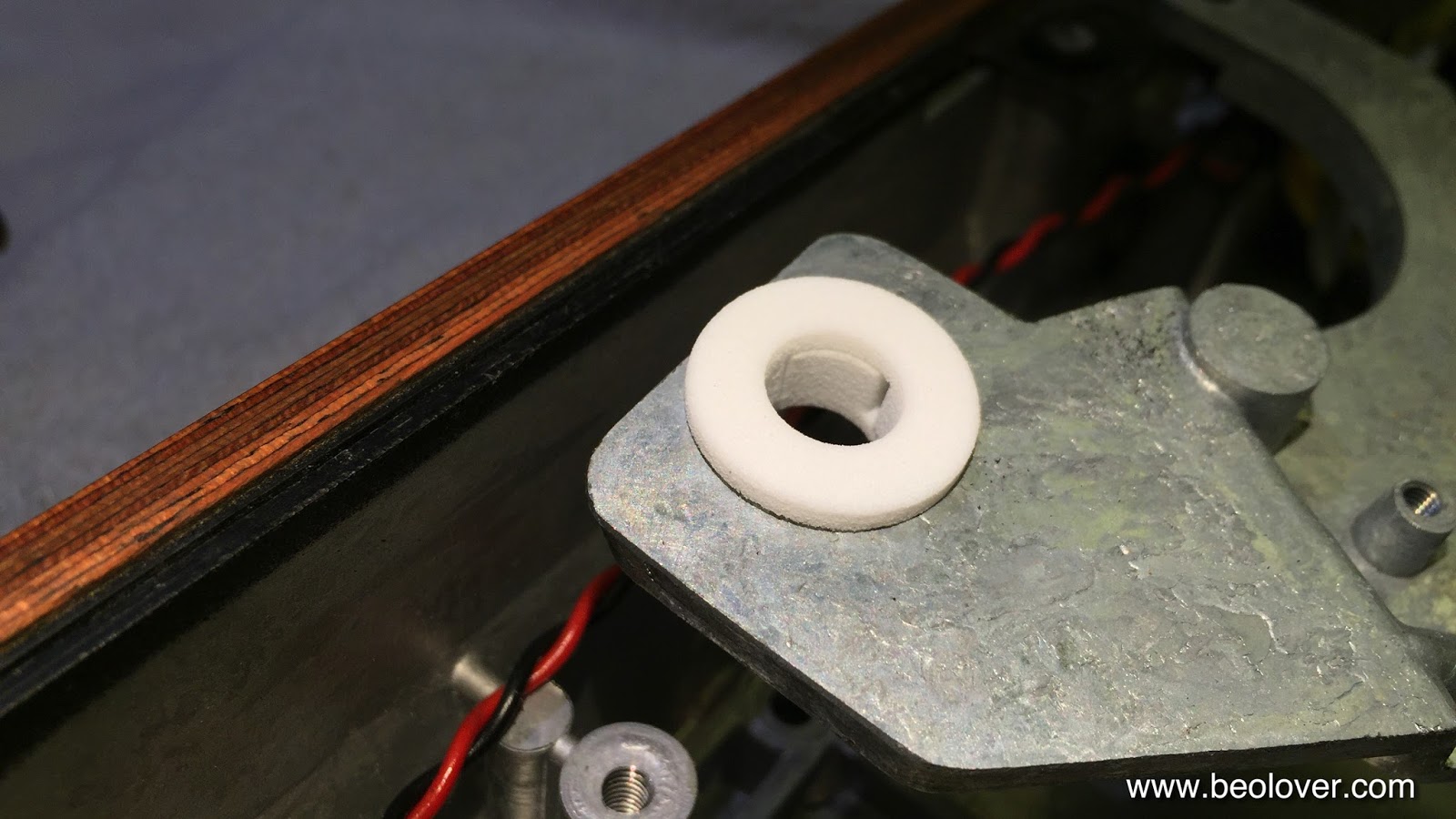 beolover Beogram 4002 (5501) Installation of New Transport Lock