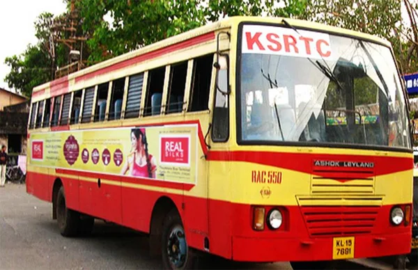 Smooth delivery for Adivasi woman in KSRTC bus, Kozhikode, News, Local-News, KSRTC, Pregnant Woman, Hospital, Treatment, Health, Health & Fitness, District Collector, Kerala