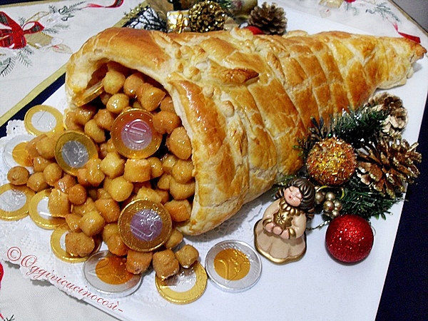 Struffoli di Natale in Cornucopia di Sfoglia©Lina oggivicucinocosì