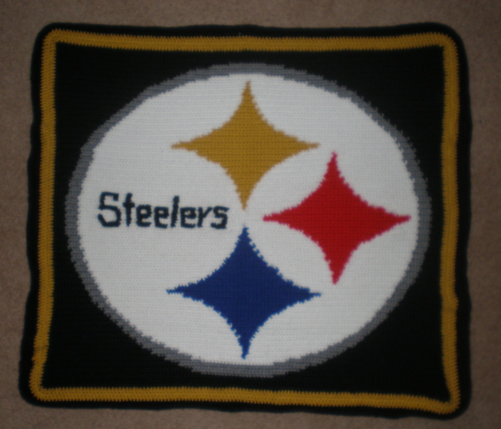 amy-s-crochet-steelers-blanket