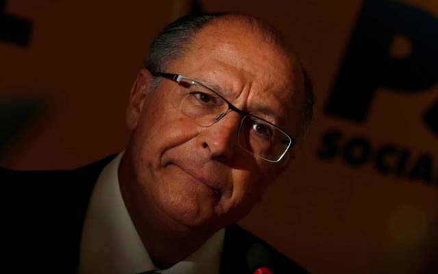 Justiça bloqueia bens de Alckmin e de executivos ligados a Odebrecht