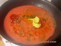Αυγά τηγανιτά σε σάλτσα ντομάτας - Τα φαγητά της γιαγιάς
