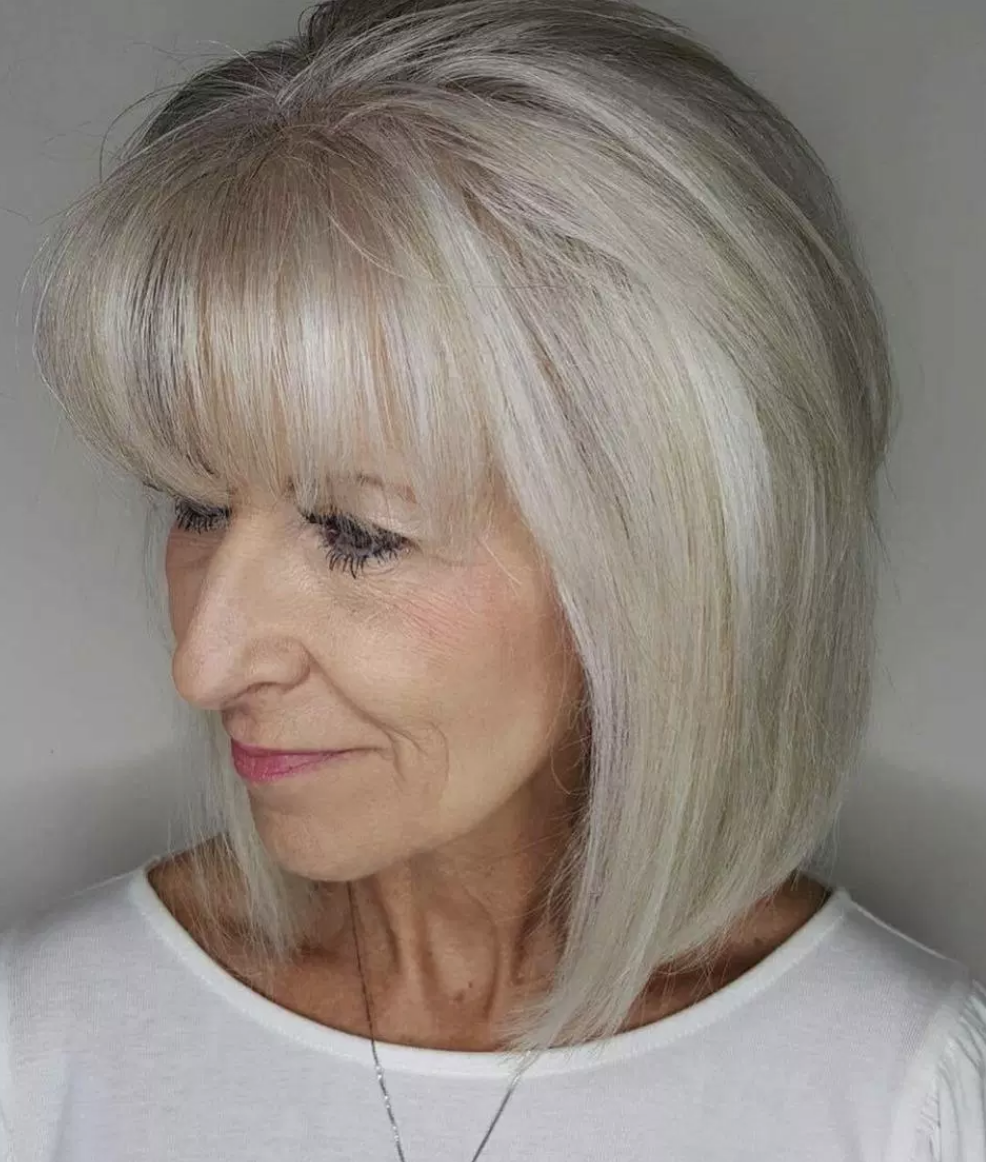 pictures of hairstyles for 60 year old woman