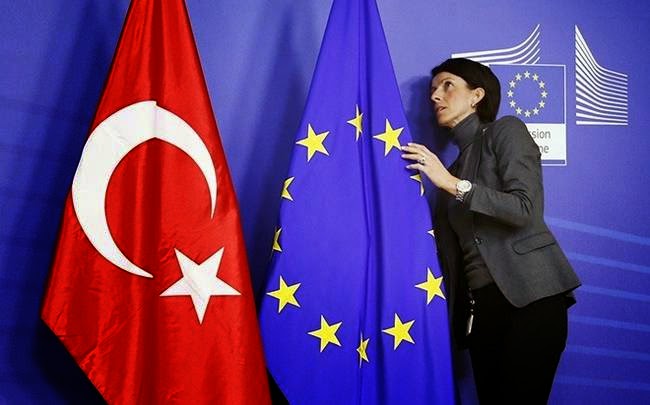 Ένταση στις σχέσεις Τουρκίας - ΕΕ με αφορμή τη Γενοκτονία