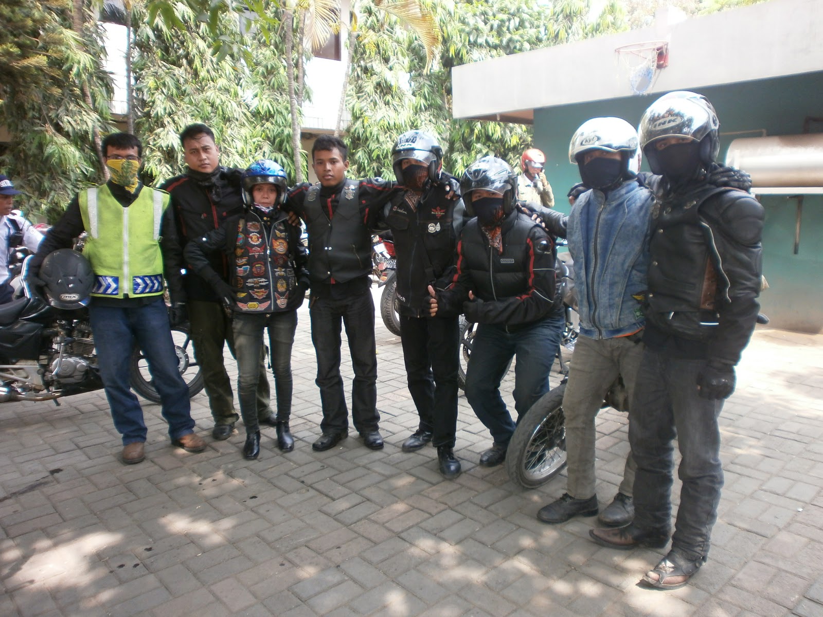 SM_Hotel Cibitung Bekasi: INFO SELEBRITIS
