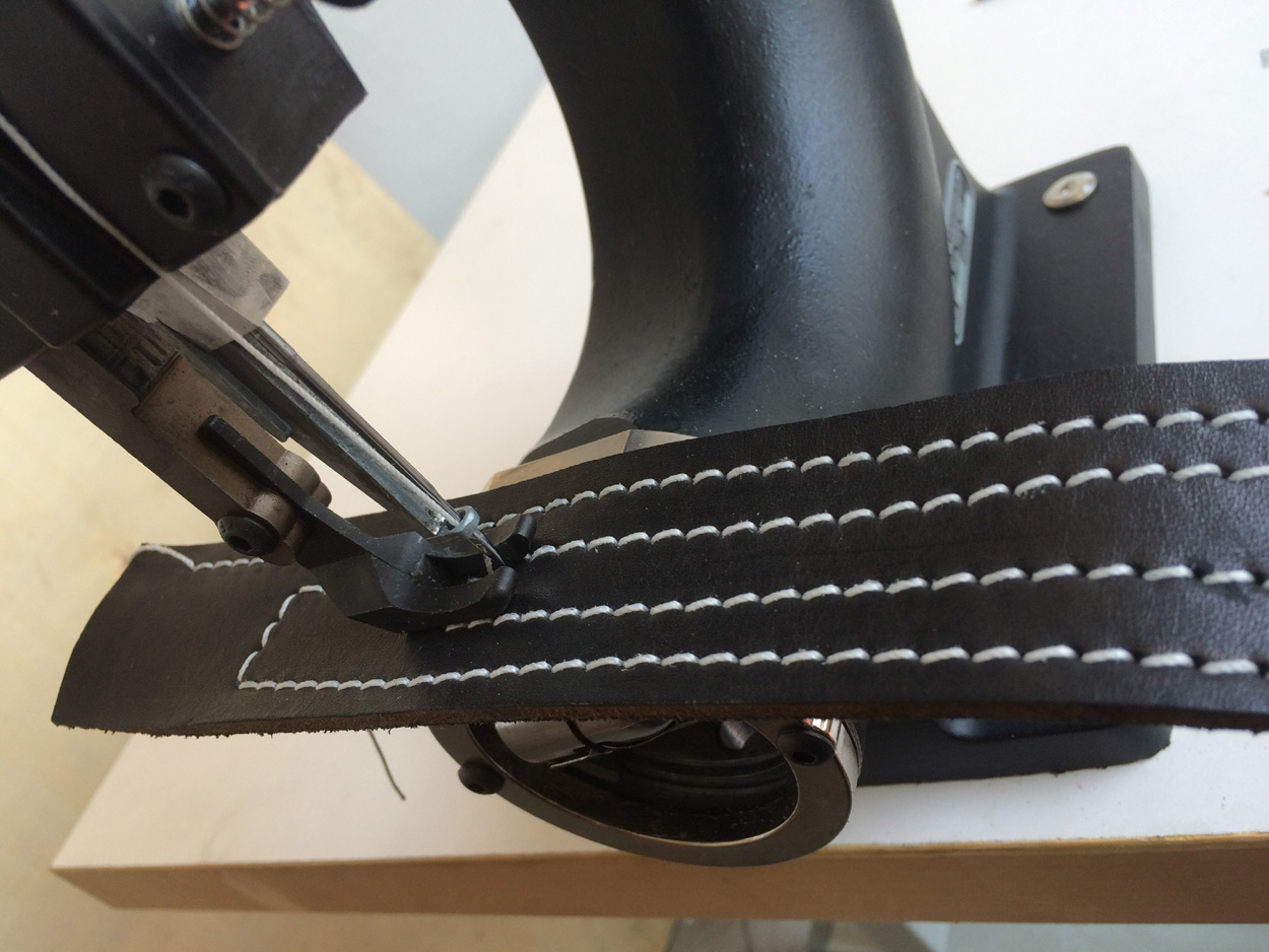 Heavy duty industrial sewing machines Leather crank leather sewing machine