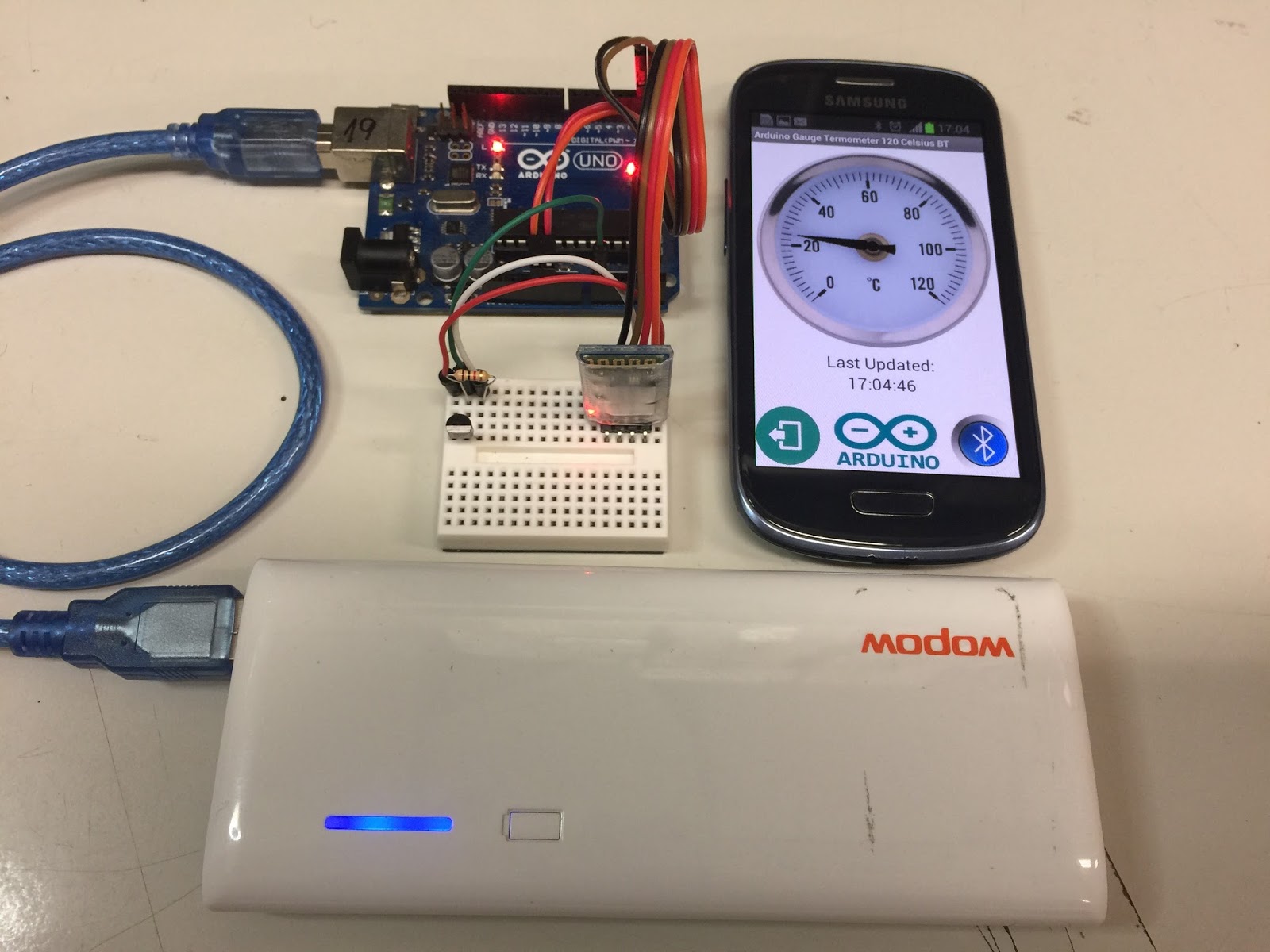 Arduino Android WI-FI Bluetooth: Arduino Gauge Thermometer 120 Celsius BT