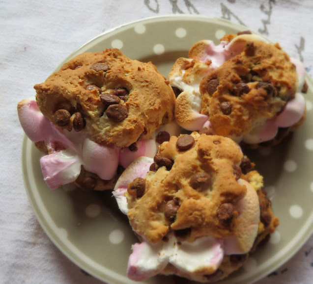 Chocolate Chip S'More Scones