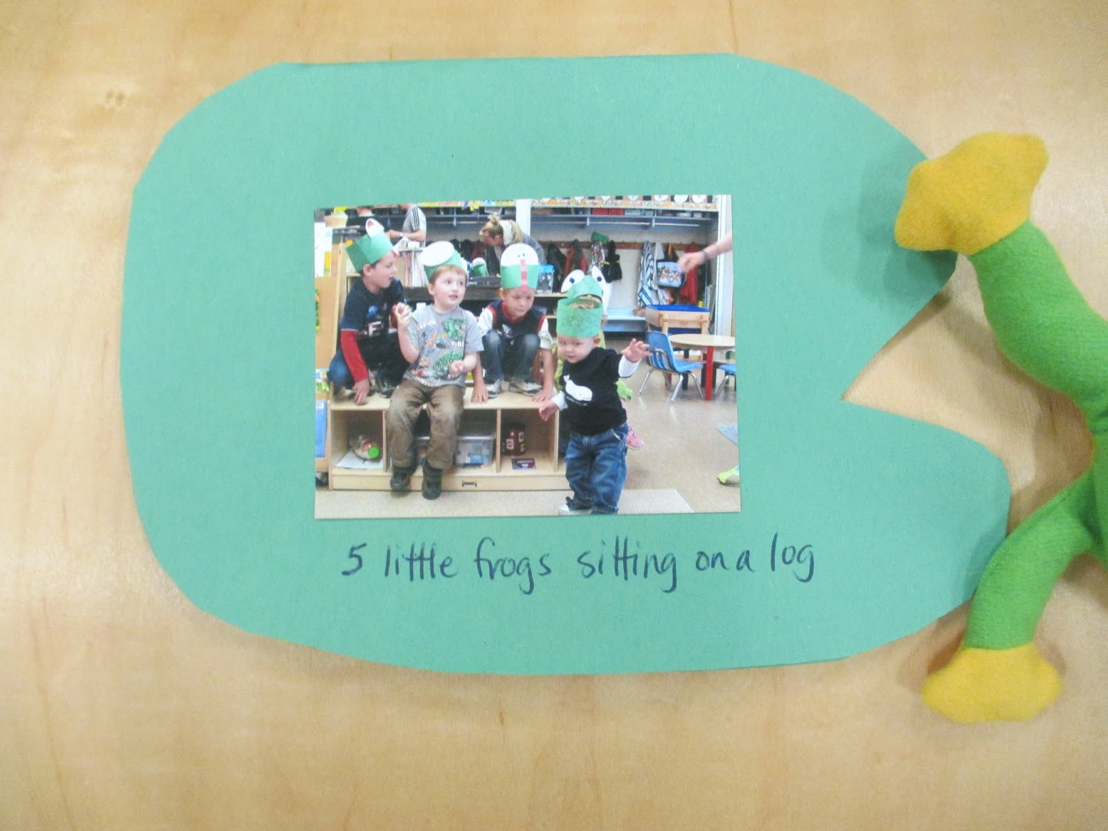 StrongStart: Frogs on a Log