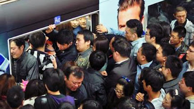 chinois dans métro