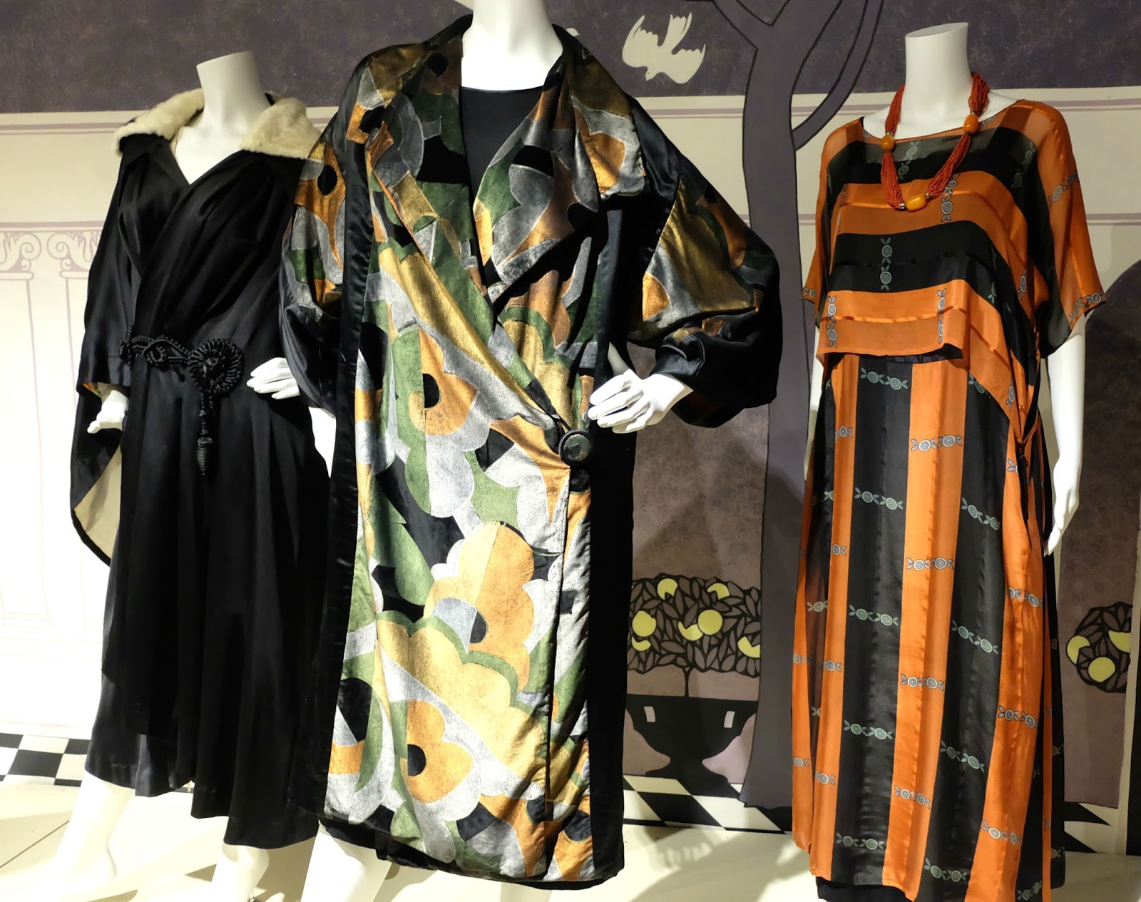 1920s JAZZ AGE at the Fashion and Textile Museum