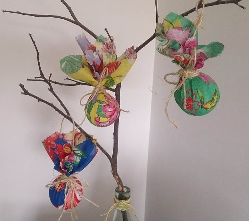 cor + artesanato: Bolas de Natal em Chita