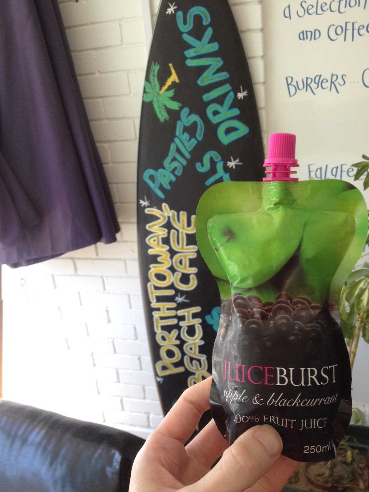 FOODSTUFF FINDS Juice Burst Apple & Blackcurrant [By NLi10]