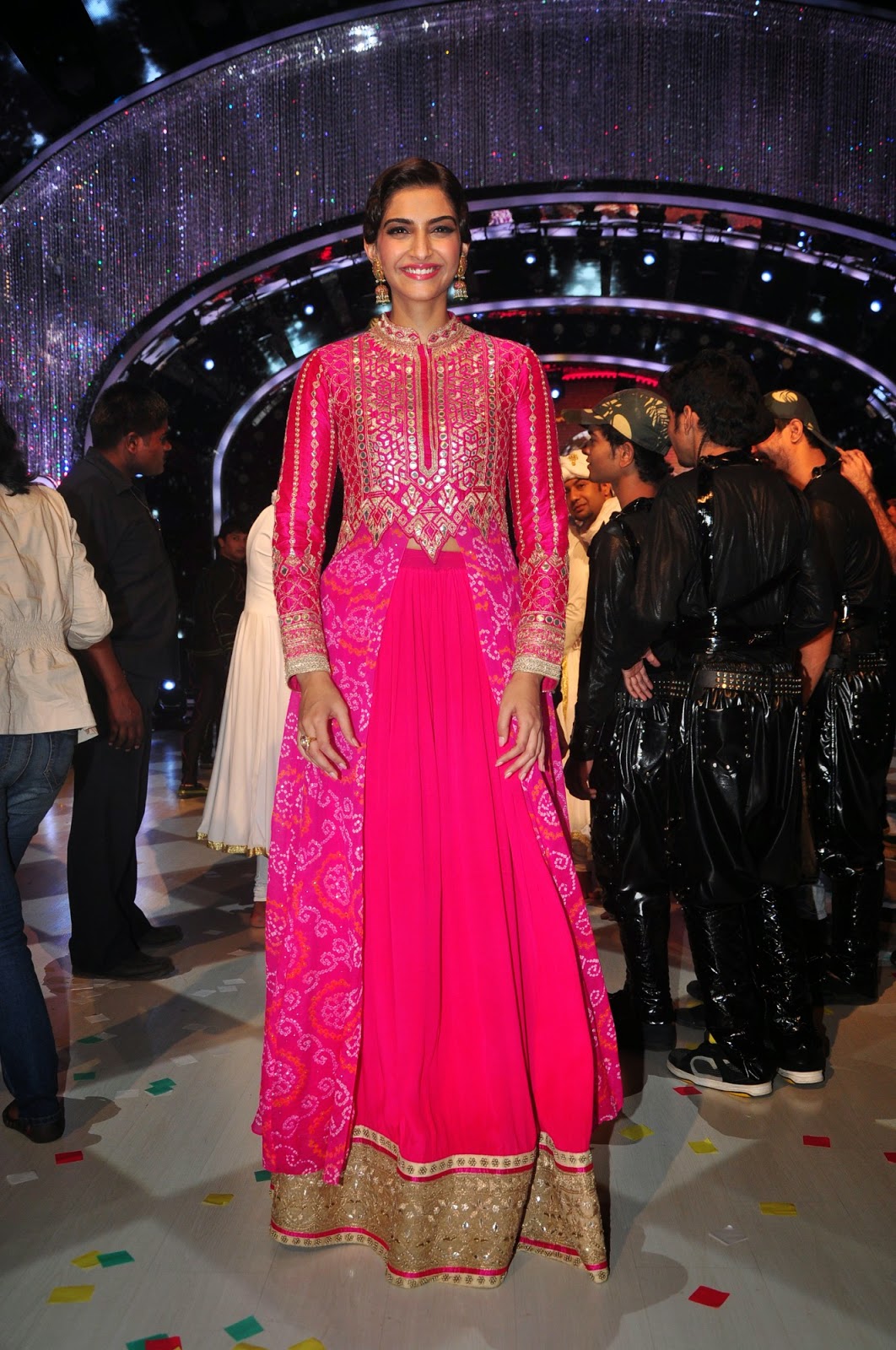 Indian Glamours Girl Sonam Kapoor Spicy Photos In Pink Dress