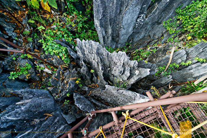El Nido Mount Taraw Sharp Rocks