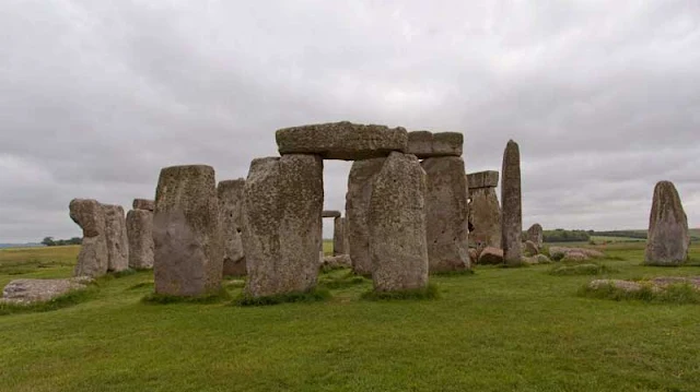 Fakta Sejarah Stonehenge