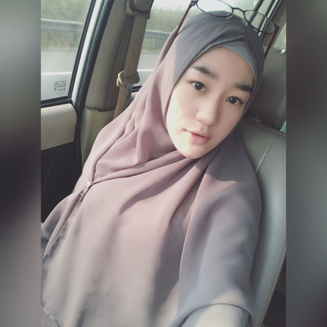 Ini Dia Daftar Mualaf Cantik Yang Bikin Hati Adem - Kampung Heboh