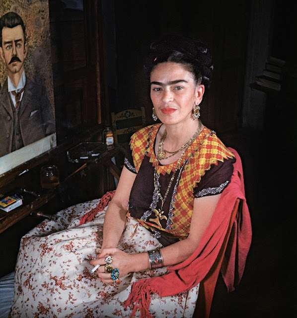 UnaRuca: Female Mexican Artists: Frida Kahlo