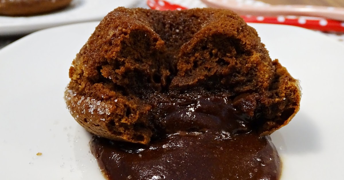 Schokoladen Soufflé mit flüssigem Kern