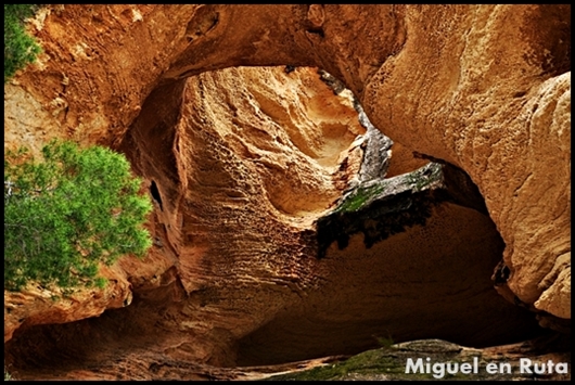 Cueva-de-la-Horadada-Monte-Arabí-Yecla
