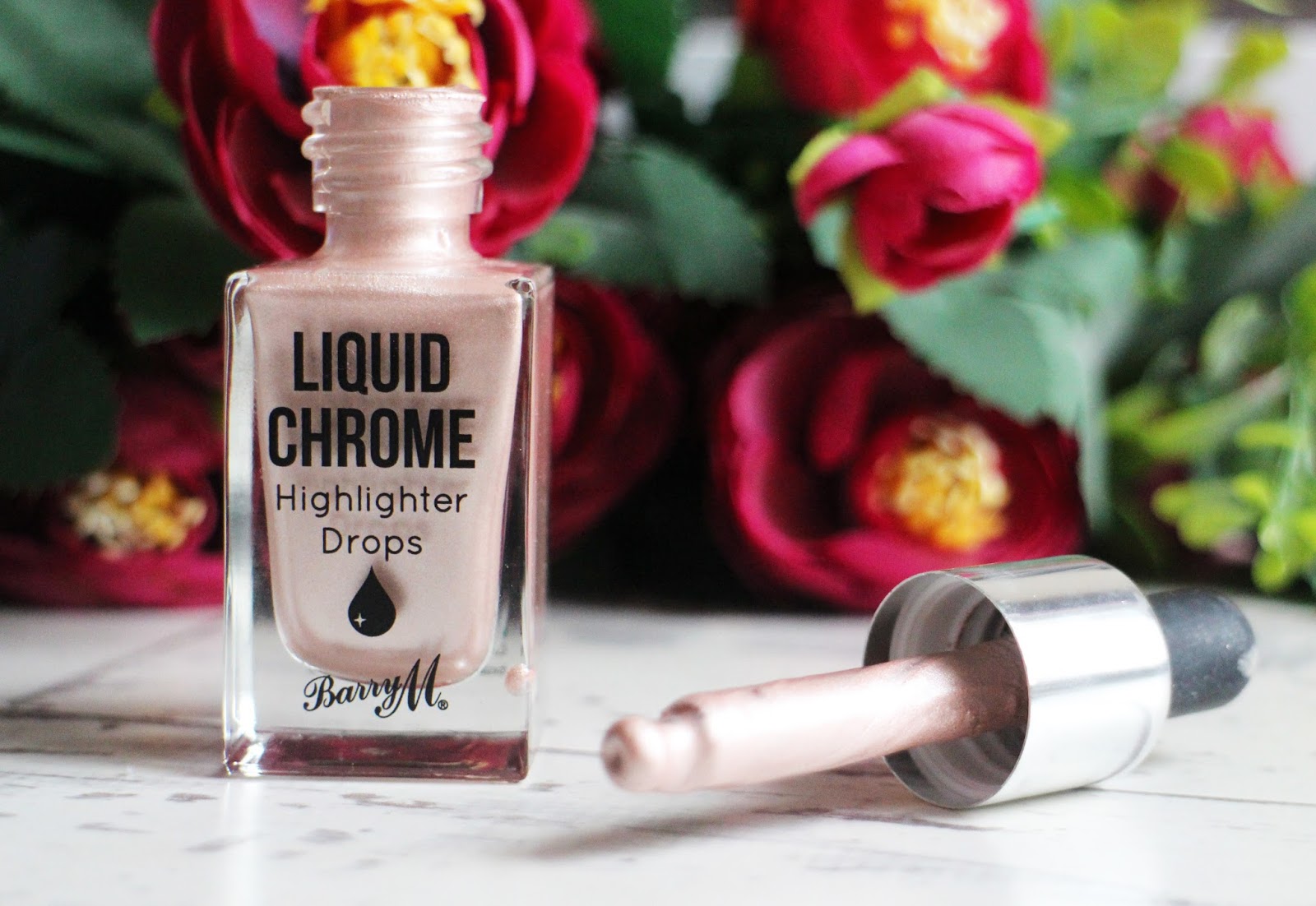 Barry M Liquid Chrome Highlighter Drops in At First Light Barry M Liquid Chrome Highlighter Drops in At First Light
