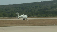 Schiebel Camcopteri S-100-letjelica Aerodrom Brač Gornji Humac slike otok Brač Online Schiebel Camcopteri S-100-letjelica Aerodrom Brač Gornji Humac slike otok Brač Online