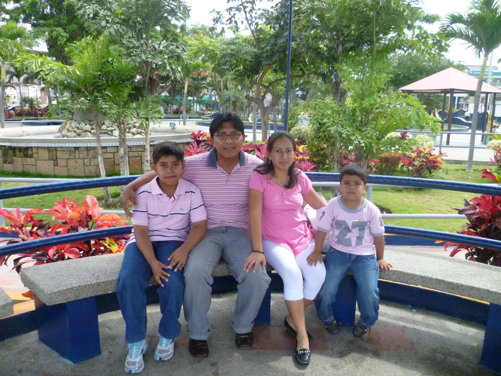 Lo Mejor De Mi Vida MI FAMILIA