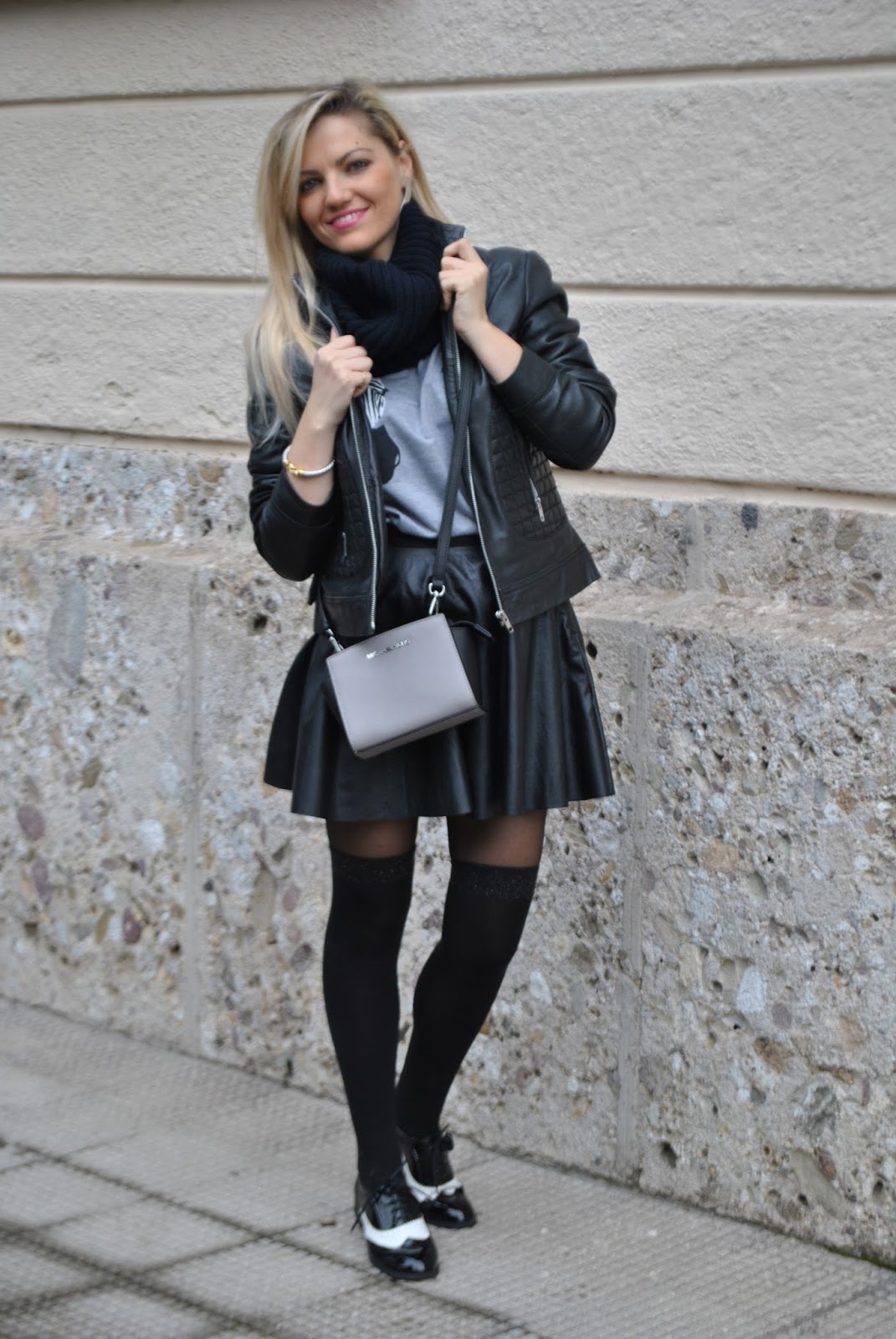 Color-Block By FelyM.: OUTFIT: BLACK LEATHER SKIRT - COME ABBINARE UNA GONNA  IN PELLE NERA -
