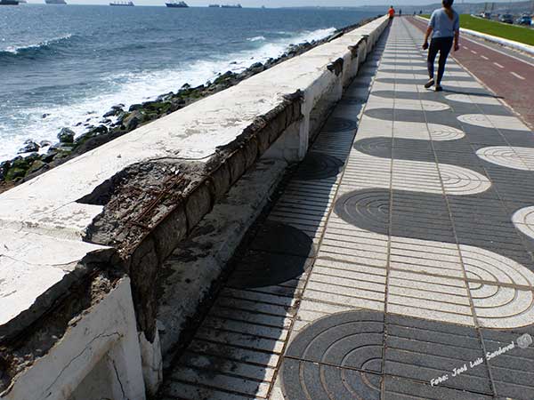  fotos del pésimo estado en el que se encuentra el paseo de la avenida Marítima, Las Palmas de Gran Canaria
