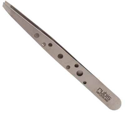 Best Grooming Products for You Rubis Stainless Steel Tweezers