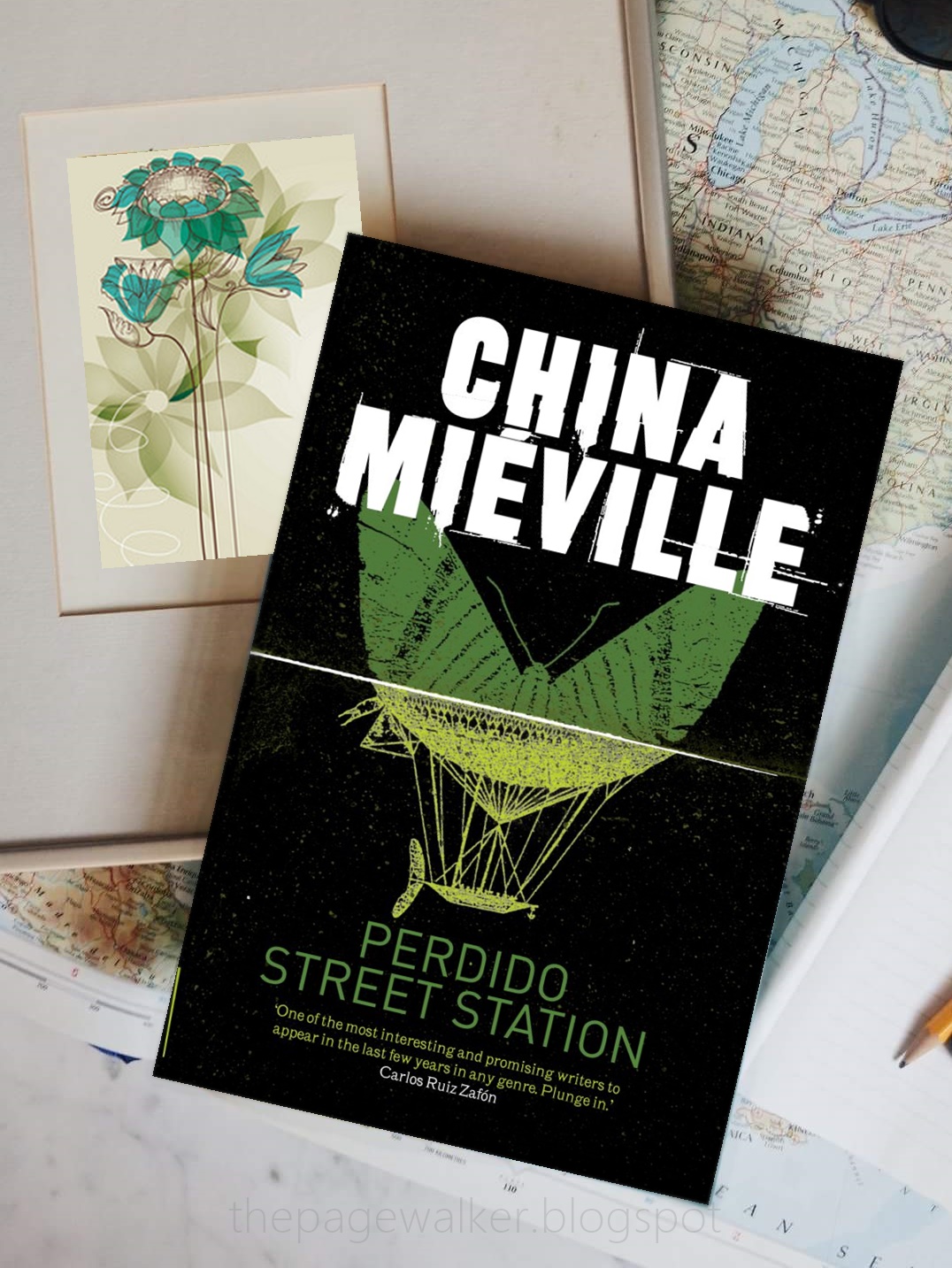 Perdido Street Station (New Crobuzon, #1) by China Miéville