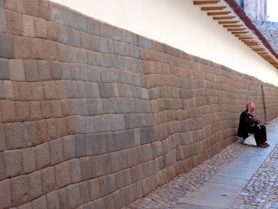 Perou-Cusco (mur inca)