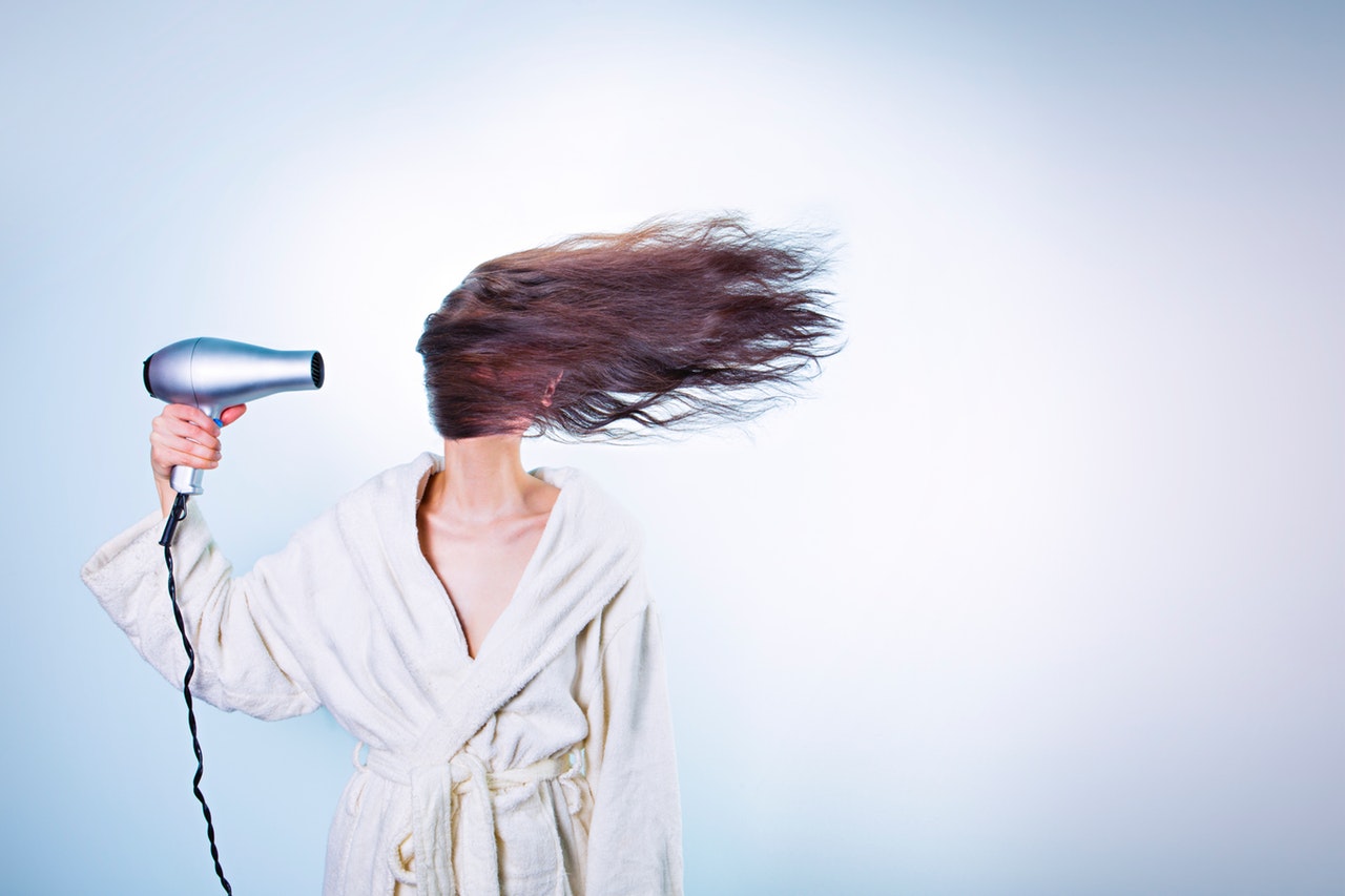 Avoid the most common mistakes that can harm your hair Avoid the most common mistakes that can harm your hair