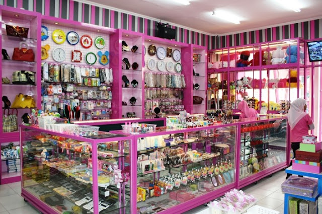 Bisnis Aksesoris Wanita Noor