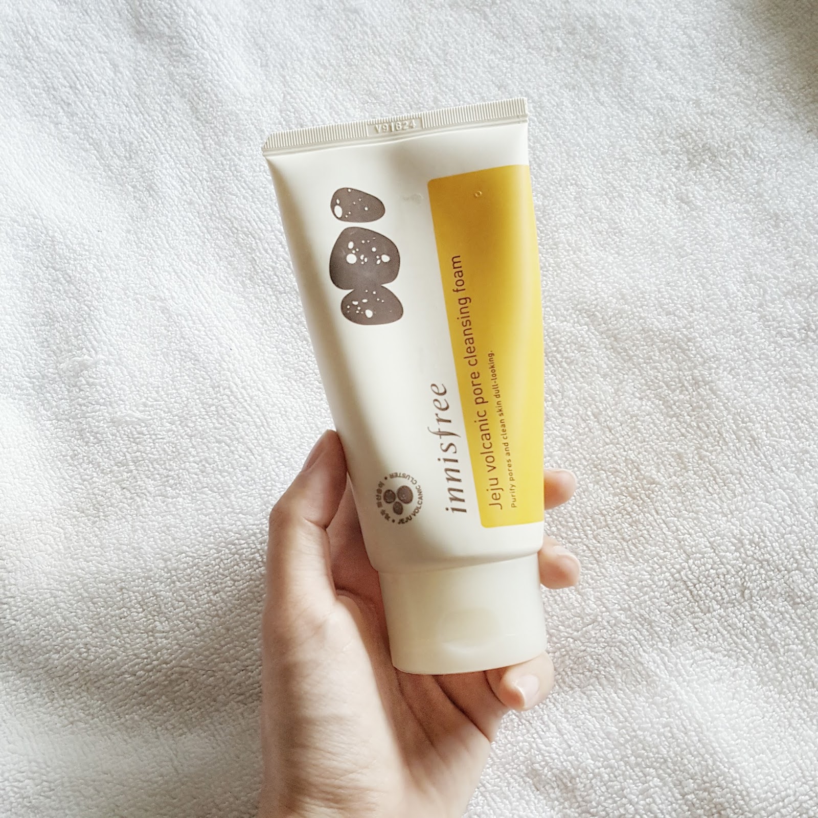 Rachel Lim Innisfree Jeju volcanic pore cleansing foam review