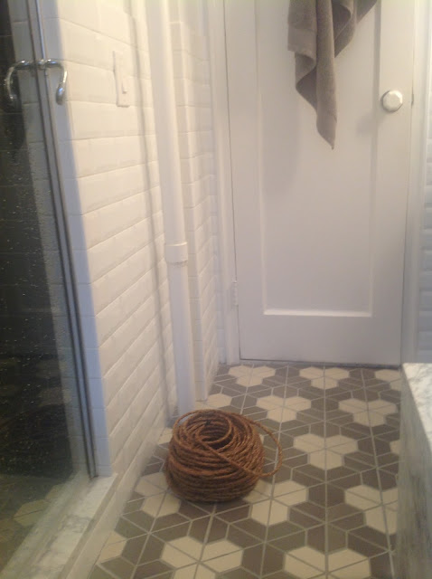 covering exposed heat pipes with rope covering exposed heat pipes with rope