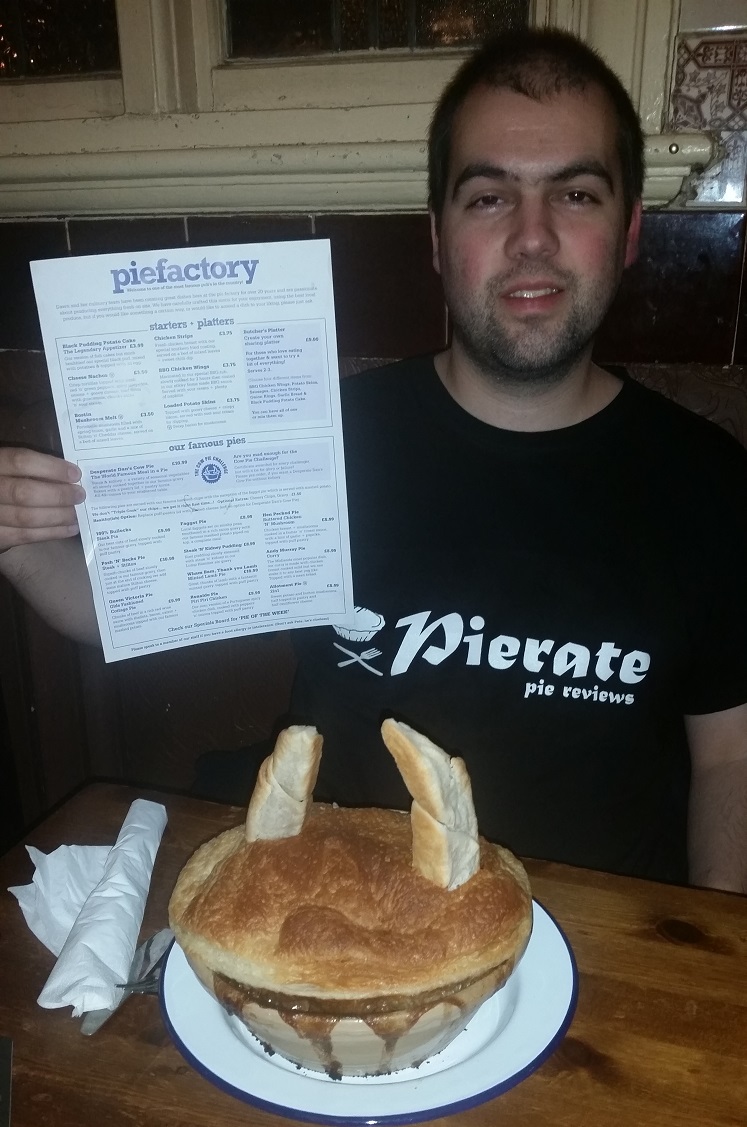 Pierate Pie Reviews Pierateers desperate to beat the Pie Factory challenge!