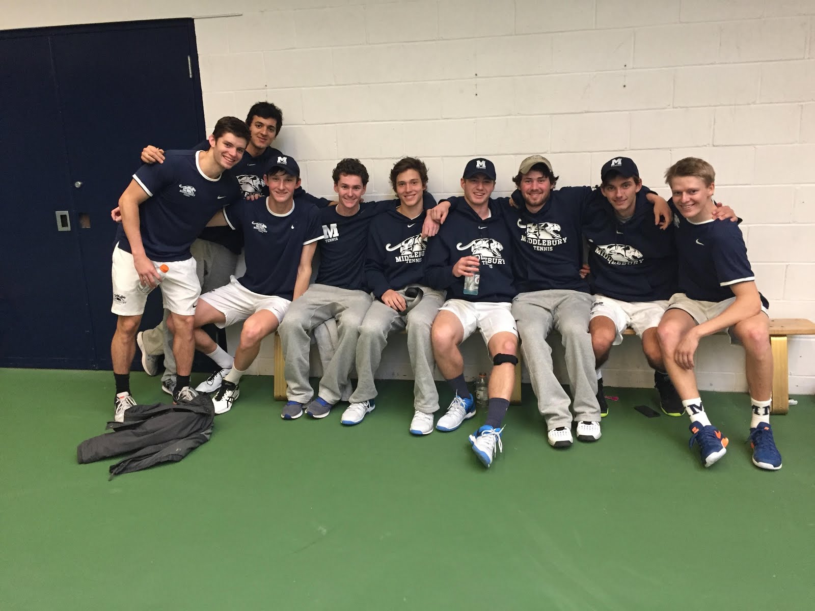 Midd Tennis Nation 8-1 Victory over Bates College
