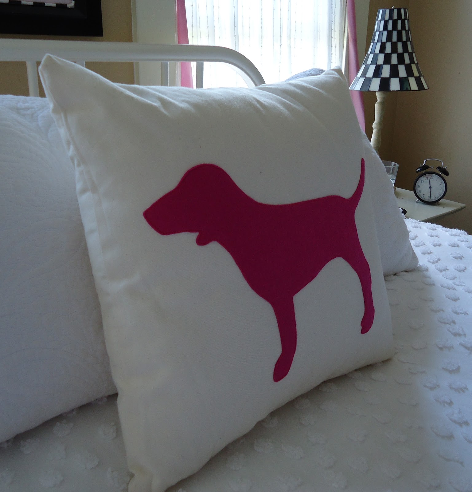 Nanniepannie's Blog PINK Dog Pillows