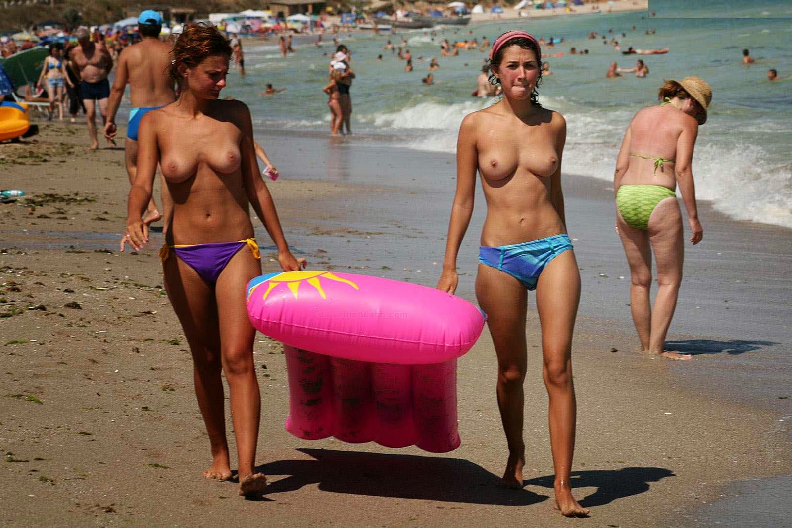 Beach Sexy Porn - Sexywomen naked on beach - Porno photo
