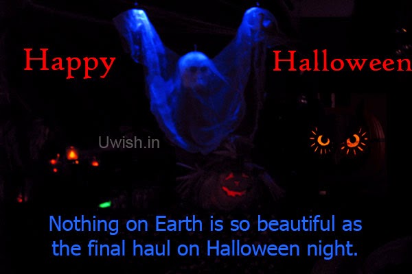 Happy Halloween e greeting cards and wishes with dark Halloween special decorations. 
