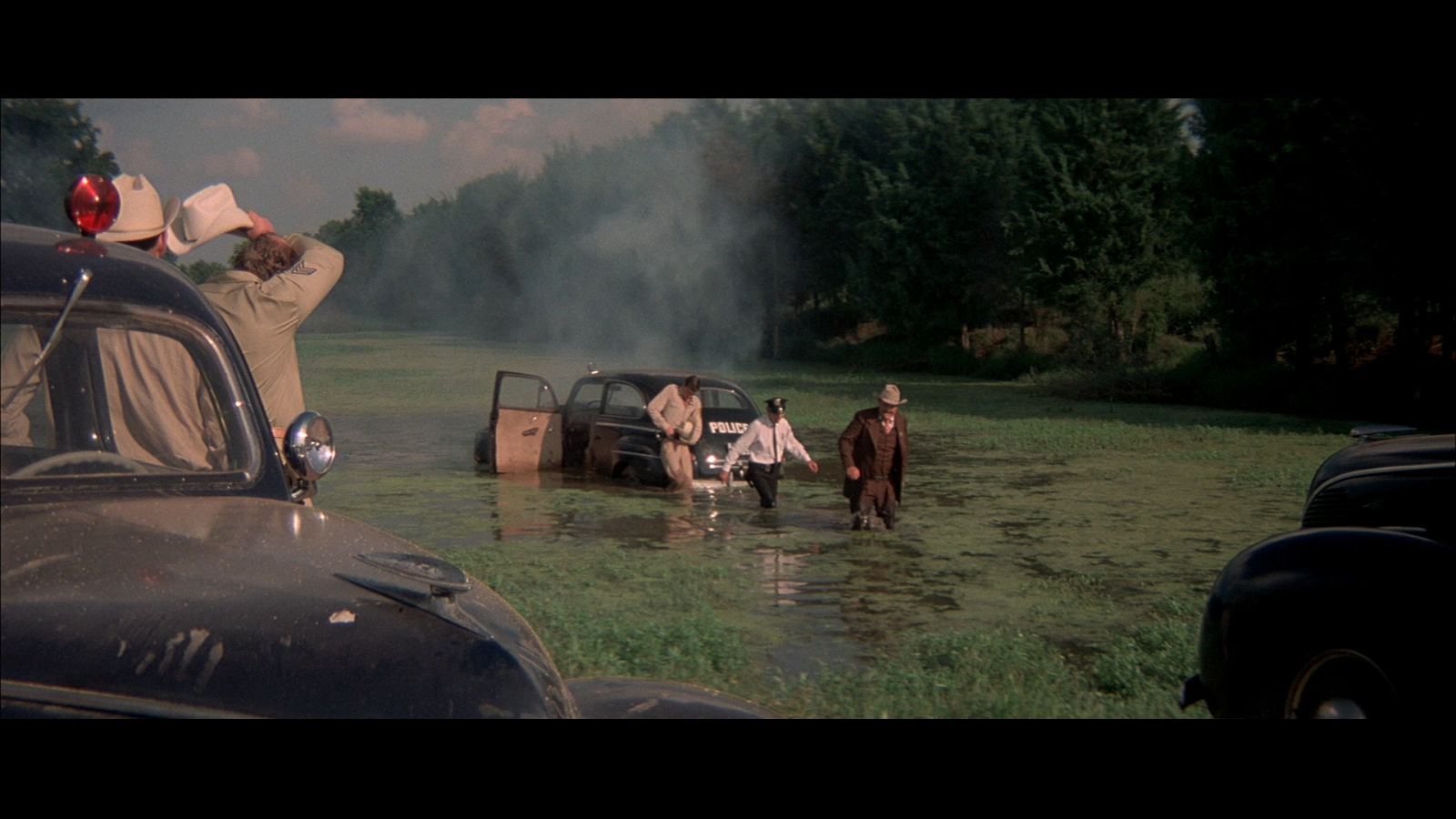 фильм город который боялся заката 1976 года. город который боялся заката 2014. город который боялся заката 2014. город который боялся заката фильм 1976. город который боялся заката 1976.