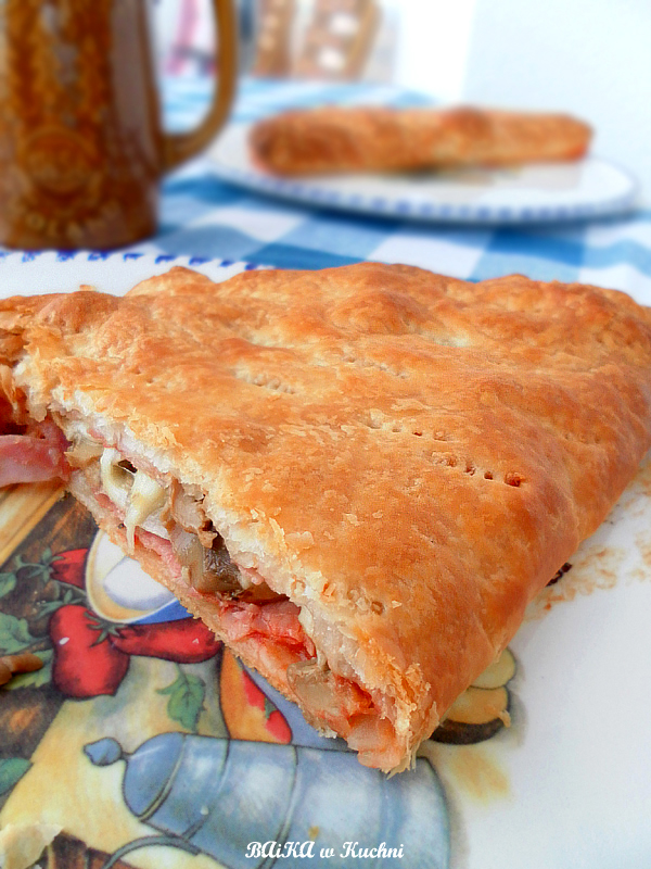 Calzone z ciasta francuskiego Baika w kuchni