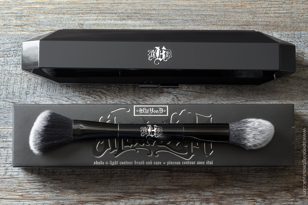 Kat Von D Has Finally Landed In The Uk Speaking Beauty Kat Von D Shade And Light Face Brush