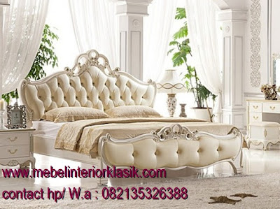 jual mebel jepara,mebel interior klasik,mebel ukiran jati,mebel ukir jepara,mebel klasik,mebel duco,mebel jati jepara,mebel klasik eropa,mebel jati klasik,Tempat tidur Jati Klasik Ukiran Duco Jepara jual mebel jepara,mebel interior klasik,mebel ukiran jati,mebel ukir jepara,mebel klasik,mebel duco,mebel jati jepara,mebel klasik eropa,mebel jati klasik,Tempat tidur Jati Klasik Ukiran Duco Jepara