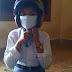 Pelajar SMA Pakai Masker