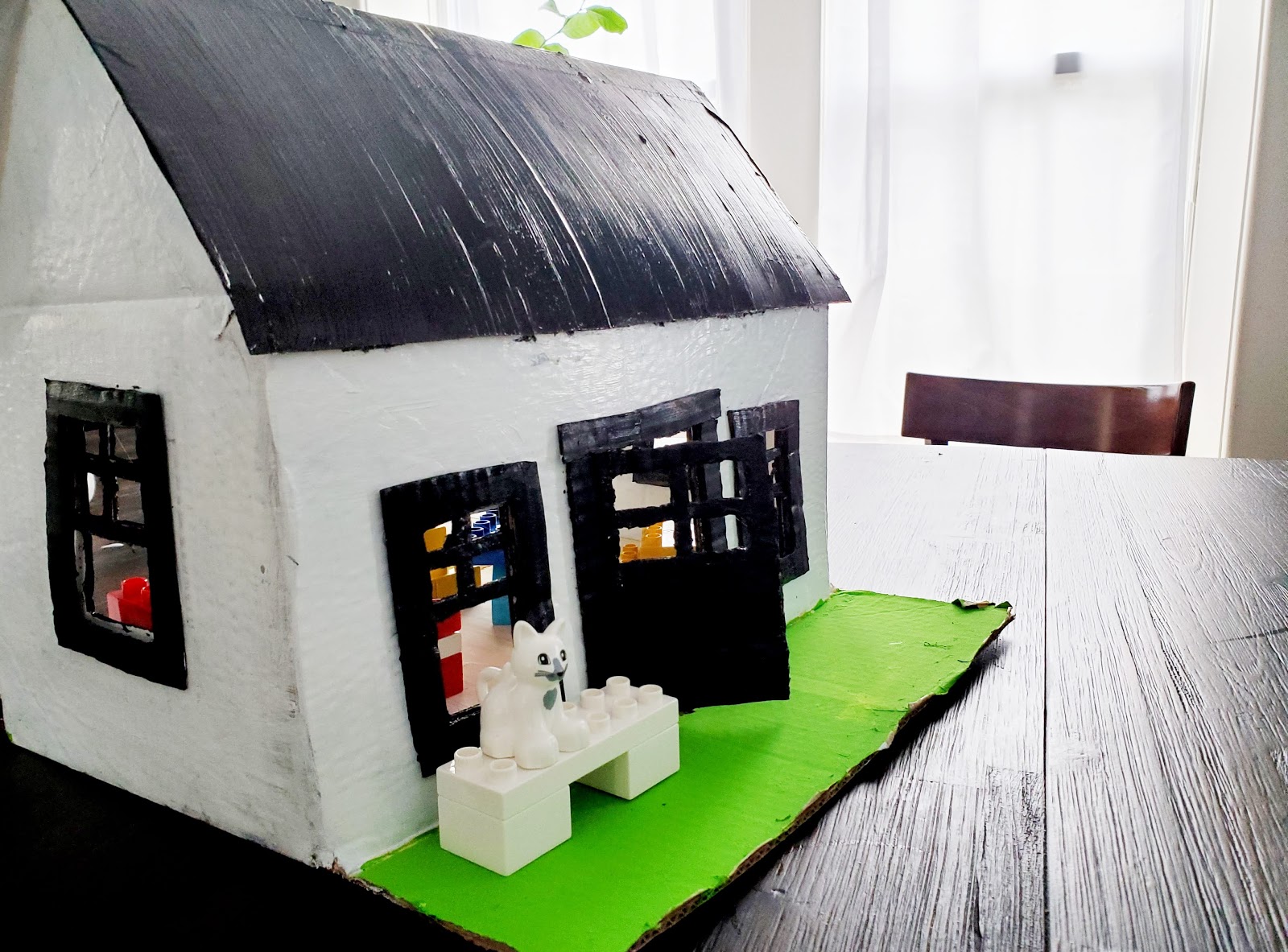 Hello, Wild Things DIY Simple Cardboard Doll House