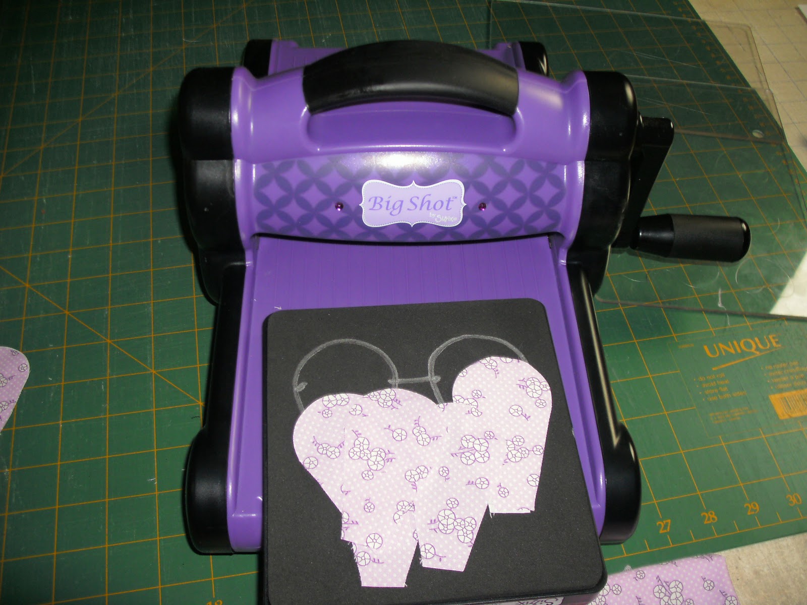 Sunshower Quilts Review of the Sizzix Big Shot Die Cutter