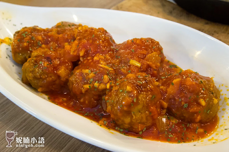 【東區美食】ABV Bar & Kitchen 地中海餐酒館。夏天超夯百種啤酒餐廳 【東區美食】ABV Bar & Kitchen 地中海餐酒館。夏天超夯百種啤酒餐廳