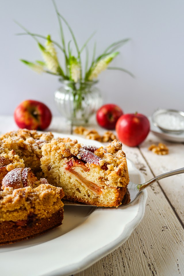 sia´s soulfood foodblog: Apfel-Walnuss-Crumble-Kuchen